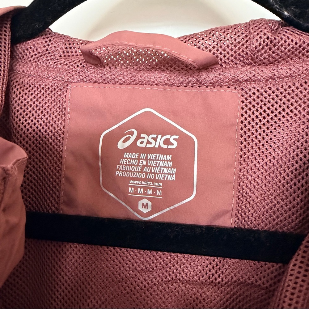 ASICS Packable Lightweight Jacket - Picture 3 of 4